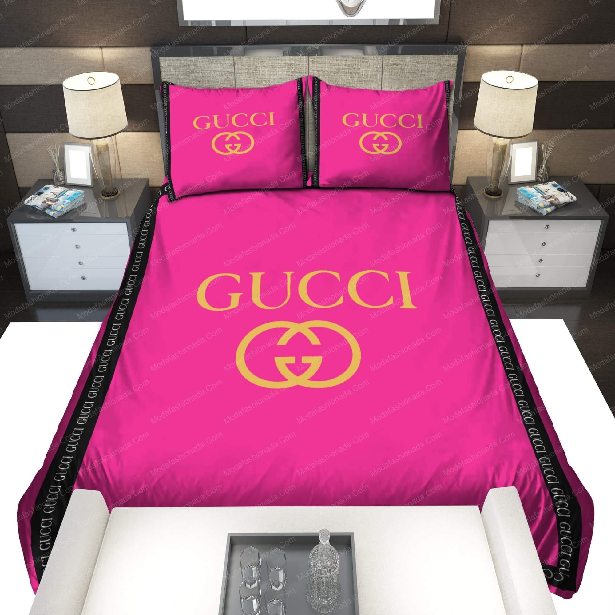 Gold Gucci Logo With Vibrant Pink Bedding Sets