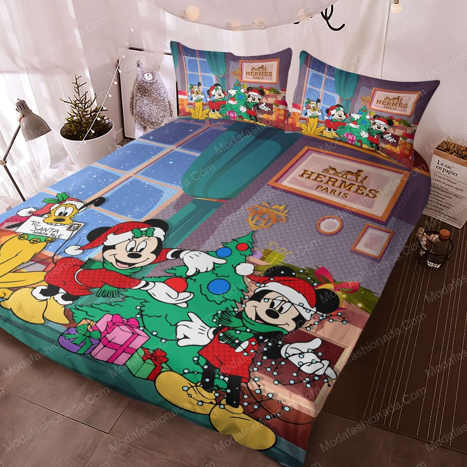 Mickey And Minnie Hermès Merry Christmas Bed Sets Bedding Sets - Modafashionada.Com Mickey And Minnie Hermès Merry Christmas Bed Sets Bedding Sets - Modafashionada.Com