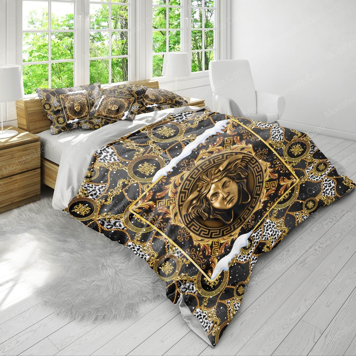 Versace Logo Christmas Bed Sets Bedding Sets - Modafashionada.Com Versace Logo Christmas Bed Sets Bedding Sets - Modafashionada.Com