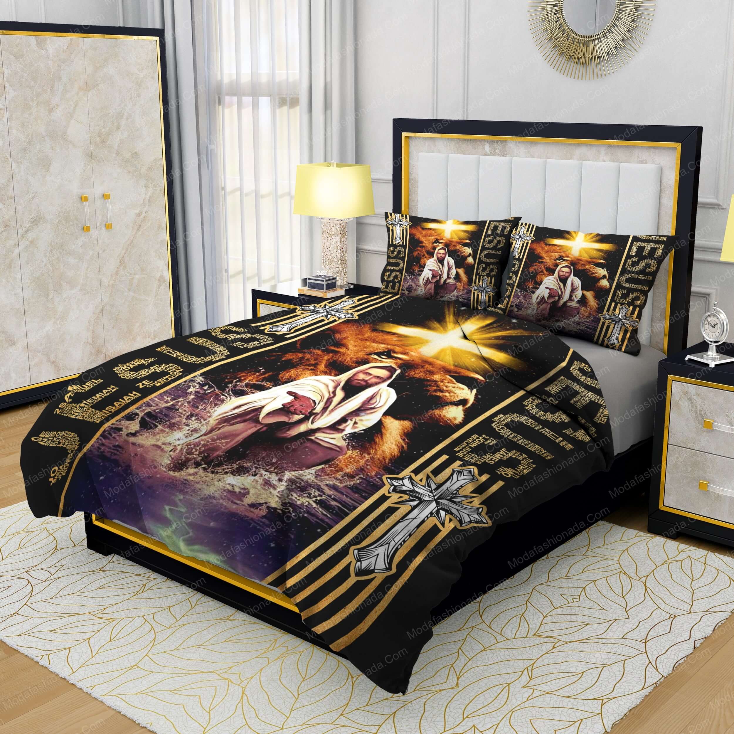 The Lion Of Judah, Jesus Reaching Out His Hand Bedding Sets - Modafashionada.Com The Lion Of Judah, Jesus Reaching Out His Hand Bedding Sets - Modafashionada.Com